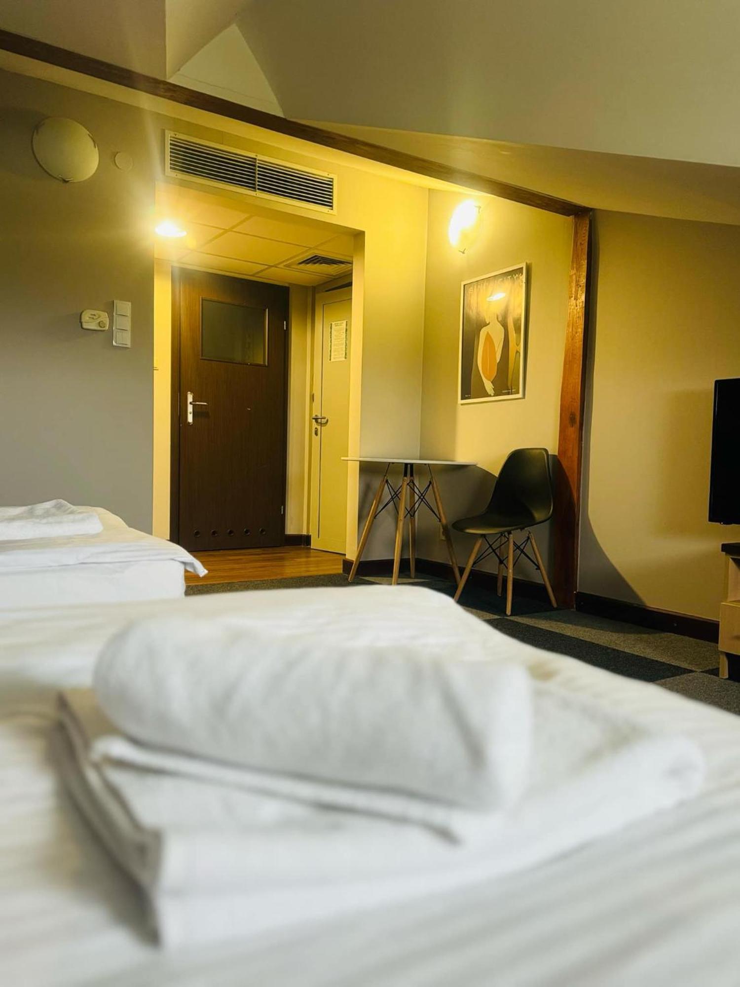 Magiczna Farma Hotel Obiady Maka I Magia Zambrow Exterior foto